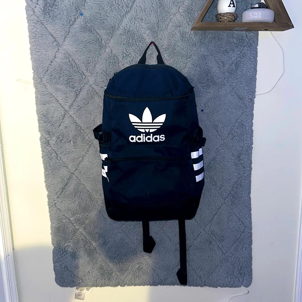 Adidas backpack - Picture 1 of 8